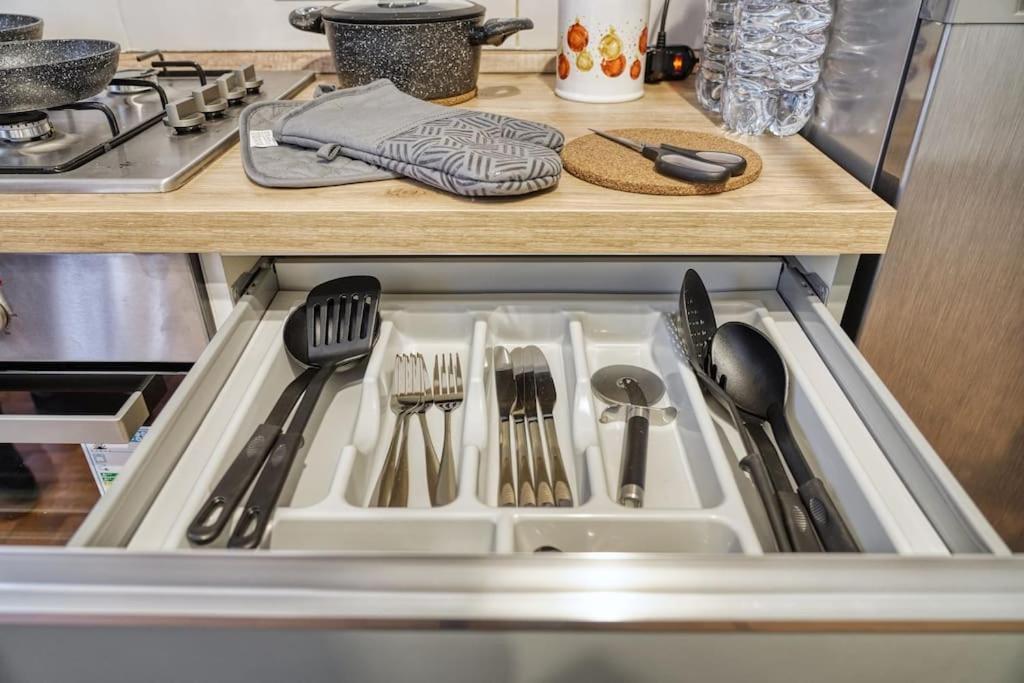 Casa Ida Apartment Free Parking チェルノッビオ エクステリア 写真